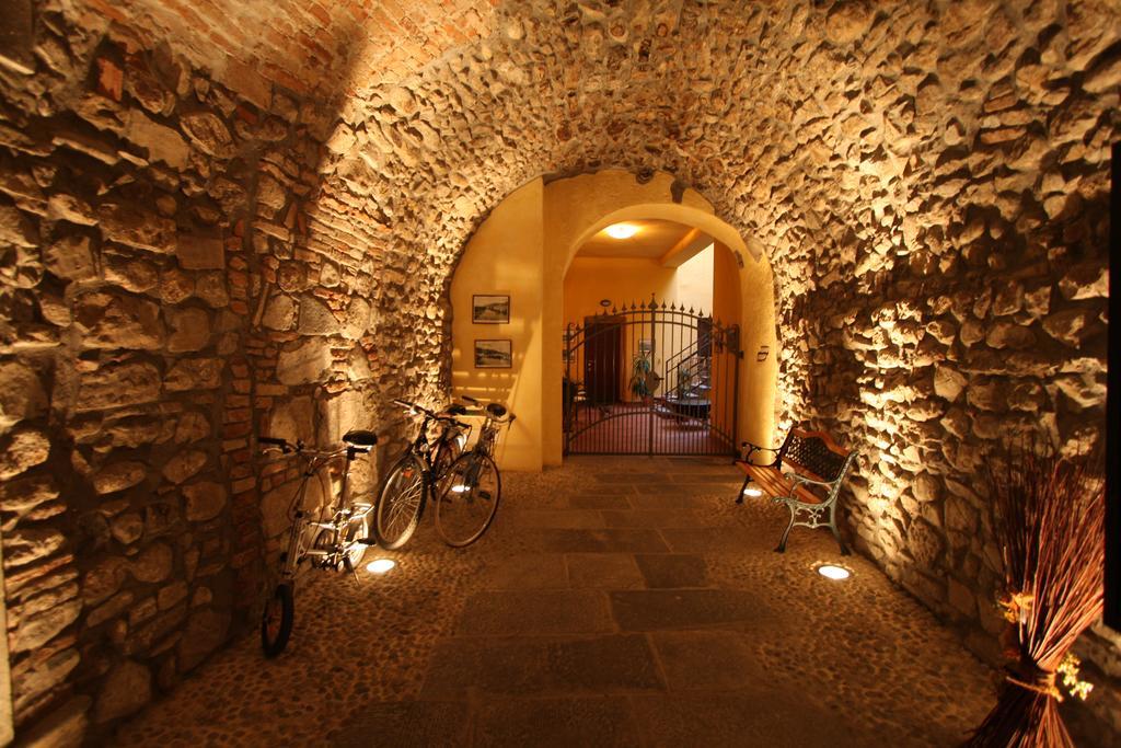 Bed And Breakfast Centrostorico Sarnico Exterior photo