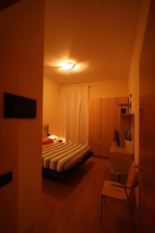 Bed And Breakfast Centrostorico Sarnico Exterior photo